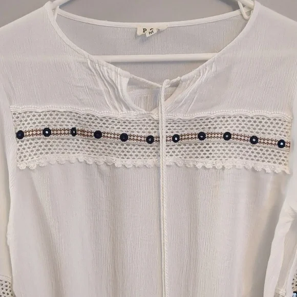POL White Boho Peasant Blouse Tassel Tie Bell Sleeves Crochet Detail Medium - Picture 7 of 12